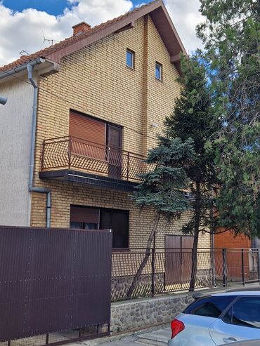 kuće na prodaju bačka topola: 150 sq. m, 6 bedroom