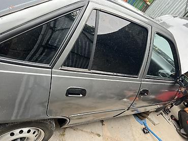 Daewoo Nexia: 2011 г., 1.6 л, Кол менен иштөөчү, Бензин, Седан — 2