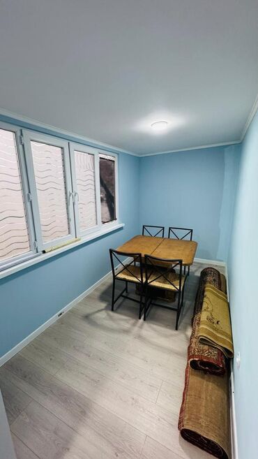 Долгосрочная аренда квартир: 3 комнаты, Собственник, Без подселения, С мебелью частично — 3