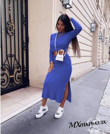 Kompleti: Komplet: 2100dinara — 3