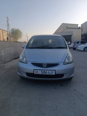 Honda: Honda Fit: 2005 г., 1.3 л, Автомат, Бензин, Хетчбек