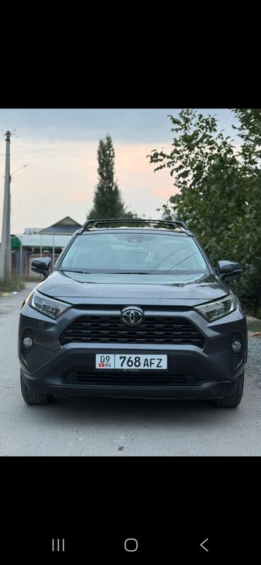 на панель в машину: Toyota RAV4: 2021 г., 2.5 л, Автомат, Бензин, Кроссовер