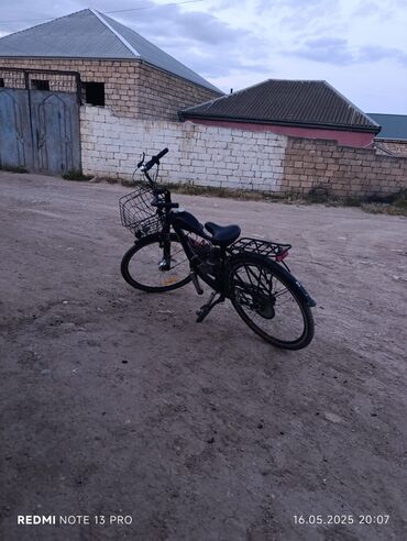 velosiped işlenmiş: Şəhər velosipedləri