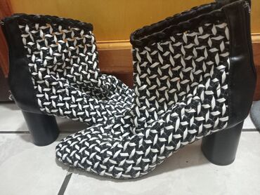 obuca 40: Ankle boots, Zara, 40