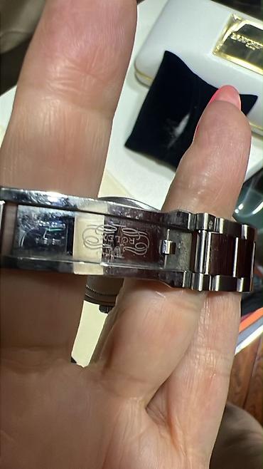 saat qız ucun: Rolex Datejust qadın qol saatı. Briliant qashlarla çevrilib. - — 3