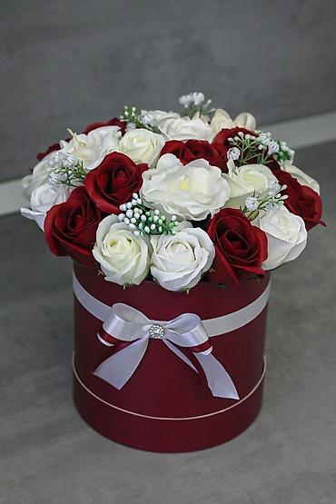 Ruža: Kutija u obliku srca sa ružama – luksuzna cvetna aranžmanska kutija - — 10