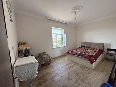 şəki ev elanları: 3 otaqlı, 2 kv. m, Orta təmir — 5