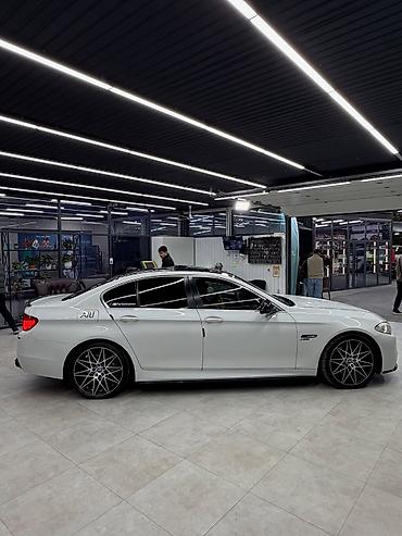 gac aion v plus: BMW 5 series: 2011 г., 3 л, Бензин, Седан — 2