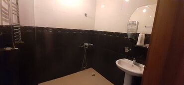 Uzunmüddətli kirayə mənzillər: Həzi Aslanov metrosunun yaxınlığında 18 mertebeli binanın 17-ci — 6