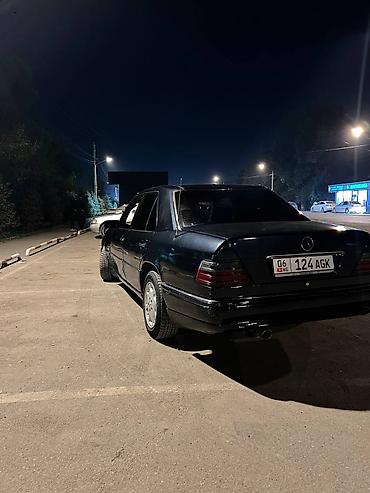 140 500: Mercedes-Benz W124: 1994 г., 2 л, Механика, Бензин, Седан — 4