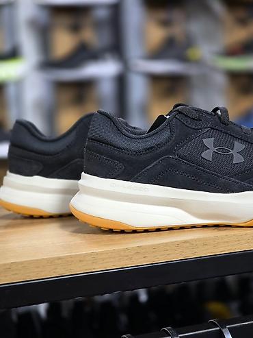 under armor: Мужские кроссовки, 44, 42.5, 42, Under Armour, Новый, цвет - Черный — 5