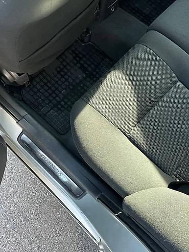 Toyota: Toyota Avensis: 2003 г., 1.8 л, Механика, Бензин, Седан — 7