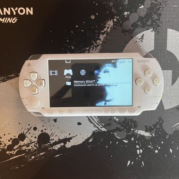 сколько стоит playstation 4: PsP 1008 White Tam Komplekt icinde 9 eded Taninmis oyun isteye gore