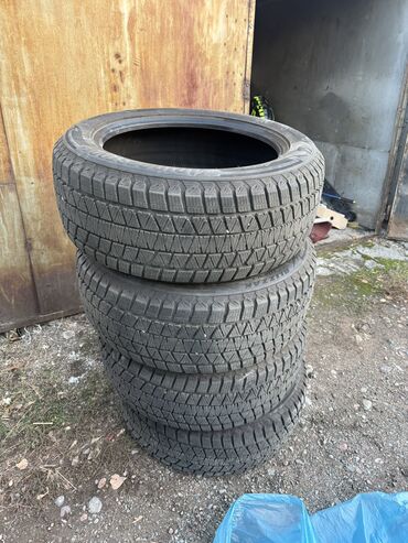 шины внедорожник: Шины 275 / 50 / R 20, Зима, Б/у, Комплект, Внедорожные (АТ/МТ), Япония, Bridgestone