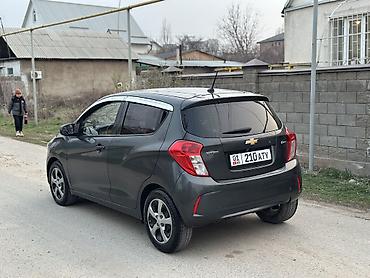 Chevrolet: Chevrolet Spark: 2016 г., 1 л, Вариатор, Бензин, Хэтчбэк — 5