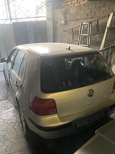 кольф 3: Volkswagen Golf: 2000 г., Бензин, Хэтчбэк — 2