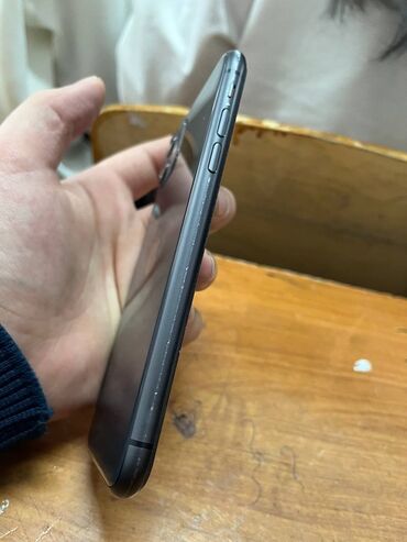 Apple iPhone: IPhone 11, Б/у, 128 ГБ, Черный, 100 % — 4