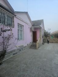 Uzunmüddətli kirayə mənzillər: Tecili Savalan da yol yaxin 5 Otaqli Adelni heyet evi kiraye verilir — 11