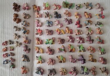 Igračke: Obiman set igračaka inspirisan serijalom My Little Pony. Uključuje na lalafo.rs — 22 Igračke: Obiman set igračaka inspirisan serijalom My Little Pony. Uključuje — 22