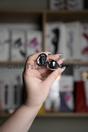 магазин интимный: Анальная втулка Silver Plug Small с бесцветным кристаллом