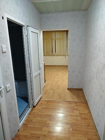Mənzillər: Bakı şəhəri Bakıxanov qəsəbəsi Sakit Qocayev küçəsi 33-də (252 saylı — 3