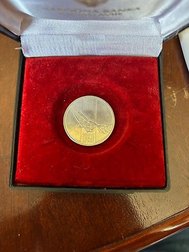 Ostali predmeti za umetnost i kolekcionarstvo: 5 francuskih srebrnih kovanica (2x 1832, 1833, 1838, 1868) 6x pola — 9