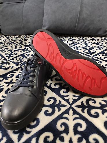 Мужские кроссовки, 41, Christian Louboutin, Новый, цвет - Черный, Самовывоз, Платная доставка