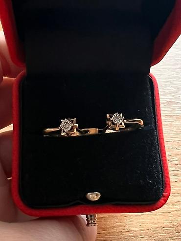 Үлпөт көйнөктөрү жана аксессуарлар: Продаю золотые серьги 585 пробы красное золото, камни бриллиант замок — 10