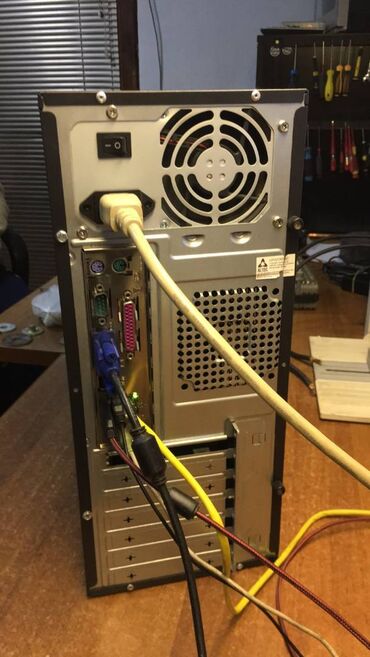 Desktop računari i radne stanice: Desktop 100% ispravan jak i stabilan idealan za cnc masine na lalafo.rs — 7 Desktop računari i radne stanice: Desktop 100% ispravan jak i stabilan idealan za cnc masine — 7