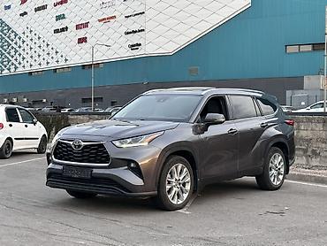 Toyota: Toyota Highlander: 2022 г., 3.5 л, Автомат, Бензин, Кроссовер — 3