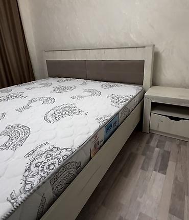 Спальные гарнитуры: Спальный гарнитур «Элегант 4» Состав комплекта: - Двуспальная кровать — 5