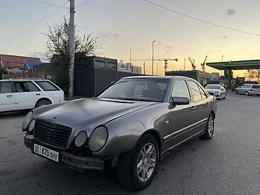 Mercedes-Benz E-Class: 1998 г., 2.2 л, Автомат, Бензин, Седан
