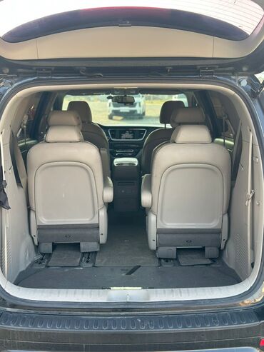 Kia: Kia Carnival: 2019 г., 2.2 л, Дизель — 11