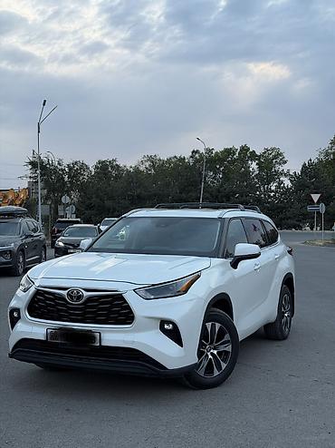 Продажа авто: Toyota Highlander: 2022 г., 3.5 л, Автомат, Бензин, Кроссовер — 3