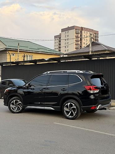 Subaru: Subaru Forester: 2022 г., 2.5 л, Автомат, Бензин — 2