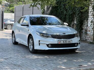 один штук: Kia K5: 2016 г., 2 л, Автомат, Газ, Седан