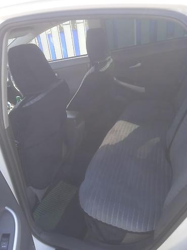 Toyota: Toyota Prius: 2010 г., Гибрид, Хэтчбэк — 8