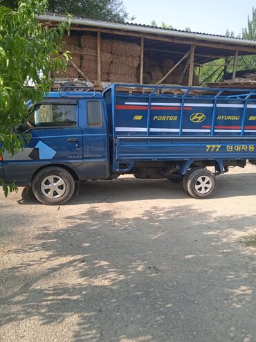 купить мерс с: Hyundai Porter: 2000 г., 2.5 л, Механика, Дизель, Бус