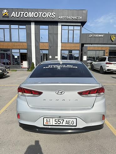 аренда авто приус: Hyundai Sonata, серебристый седан Сдается в аренду под такси 18+ — 3