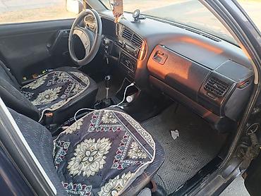 кочкор авто: Volkswagen Golf: 1994 г., 1.8 л, Кол менен иштөөчү, Бензин, Хетчбек — 9