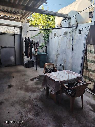 Yeni tikili: Bülbülə qəs., 3 otaqlı, Yeni tikili, m. Koroğlu, 80 kv. m — 25