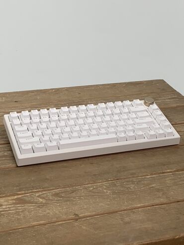 Клавиатуры: Клавиатура, VGN, Механическая, Проводное подключение, Размер: 75% — 4