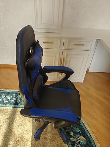 ofis kreslolar: Oyun/ofis kreslosu – ergonomik dizayn, qara-mavi rəng. Vəziyyəti — 10