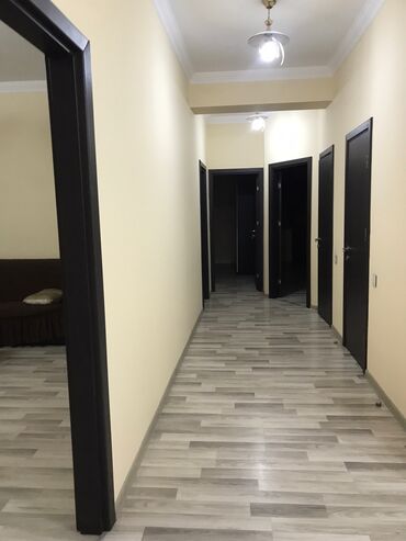 bakıxanov residence satilan evler: Bakixanov Rezidece binasinda 3 otaq kiraye verilir 7/24 kamare nezaret
