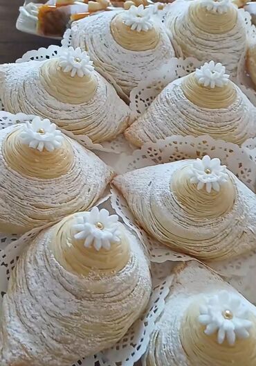 Un: Milli şirniyyatlar – əl işləri - Şəkərbura: Xəmir üzərində incə — 29