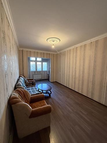 8 ci mkr kiraye evler: Uzunmüddətli ailə üçün kirayə mənzil – 8-ci mikrorayon 📍 Ünvan: Dünya — 2