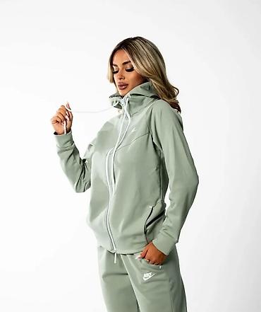 trenerke za devojke: Ženske Turske kvalitetne trenerekS,M,L,XL,XXL veličine za samo 5300 — 2
