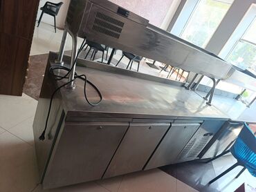 Digər biznes avadanlığı: Endirim‼️Dezgah soyuducu 1250 Azn. Ideal veziyyetde. Olchu 2metr. Ust