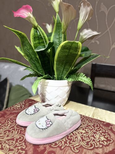 Uşaq ayaqqabıları: Qız üçün, 28, Hello Kitty — 2