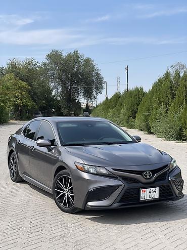 карине е: Toyota Camry: 2021 г., 2.5 л, Автомат, Бензин, Седан — 2